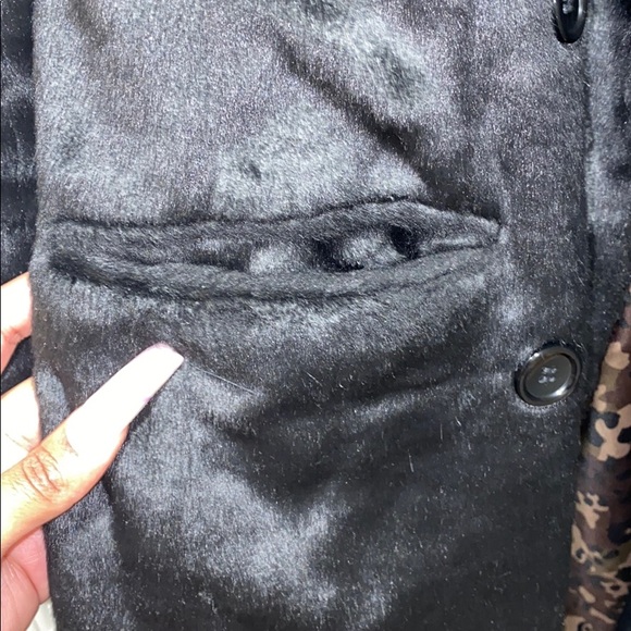 UNIQLO X Carine Roitfield Faux Fur Coat - Picture 9 of 11